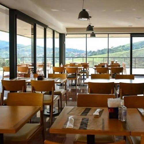 Cafeteria e Restaurante - Rede Hakuo Supermercados